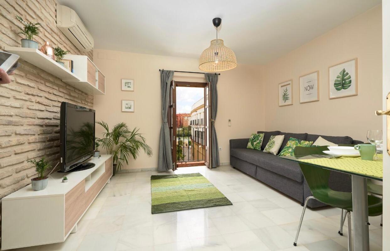 Apartamentos Y Lofts En Triana Sevilla Exteriör bild